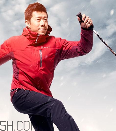 沖鋒衣適合什么溫度穿？沖鋒衣適合平時穿嗎？