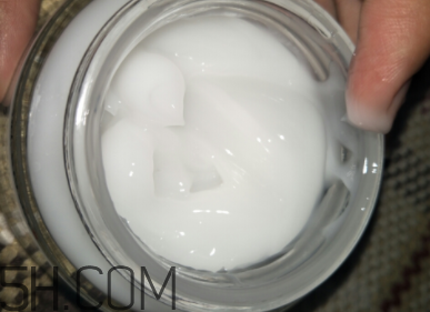 御泥坊美白面膜有效嗎？御泥坊美白面膜怎么樣？