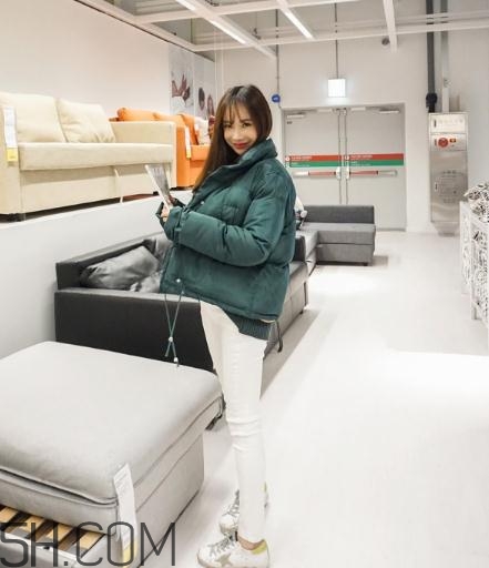 綠色羽絨服怎么搭配？綠色羽絨服搭配圖片