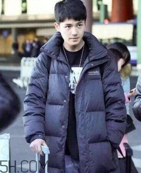 中戲羽絨服多少錢？中戲羽絨服怎么買？