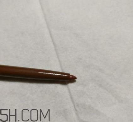 稚優(yōu)泉眼線膠筆好用嗎？稚優(yōu)泉眼線膠筆和眼線液筆哪個(gè)好
