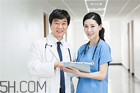 老花眼能恢復(fù)正常嗎？老花眼可以考駕照嗎？