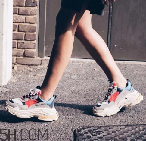 balenciaga triple s dsm獨(dú)占配色什么時(shí)候發(fā)售？