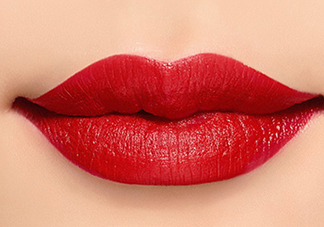 mac ladybug和ruby woo哪個好看_試色對比