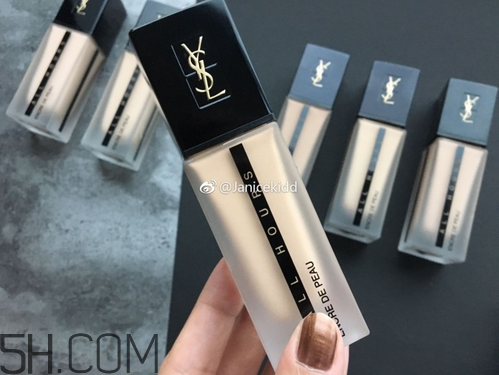 ysl恒久完美無瑕粉底液好用嗎？ysl恒久完美彈力慕斯粉餅好用嗎？
