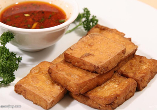 臭豆腐是誰發(fā)明的？臭豆腐是哪里的特產(chǎn)