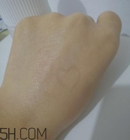 春紀(jì)素顏乳怎么用？春紀(jì)素顏乳使用方法