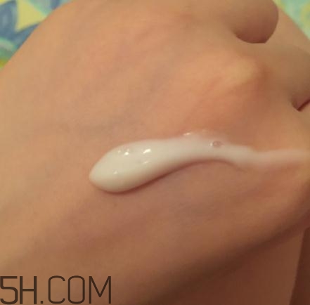 春紀乳酸君潔面乳多少錢？春紀乳酸君潔面乳專柜價格