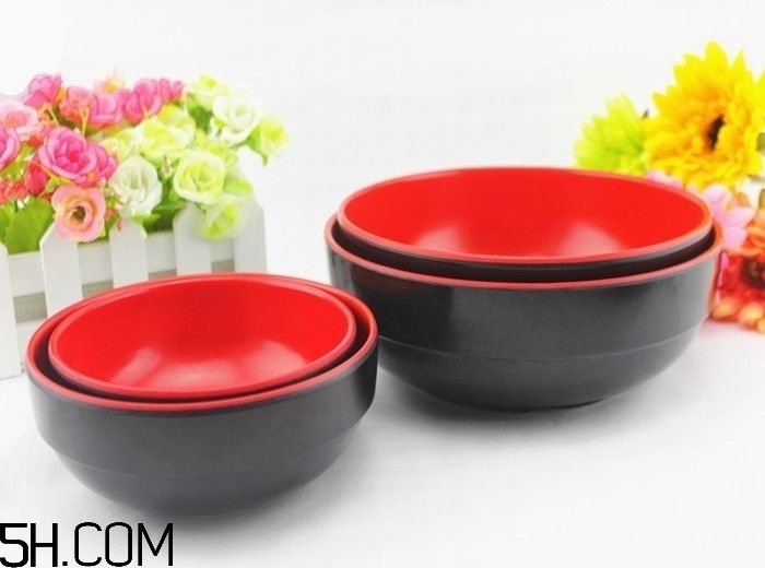 什么是仿瓷碗？仿瓷碗是塑料碗嗎？
