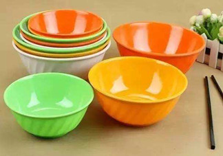 什么是仿瓷碗？仿瓷碗是塑料碗嗎？