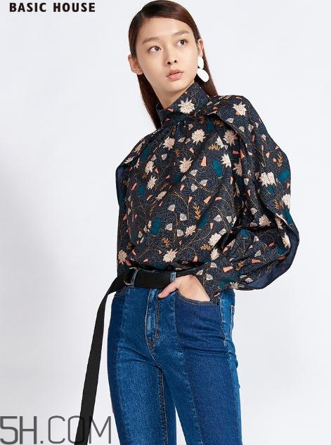 百家好的衣服偏大嗎？百家好衣服可以退嗎？