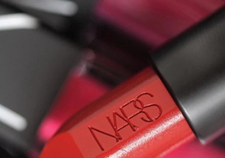 nars mona和leslie一樣嗎？nars mona和leslie試色對(duì)比