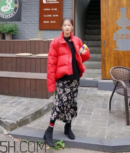 紅色棉襖怎么搭配？紅色棉服搭配圖片