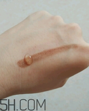 歐蒙睫毛膏和火烈鳥哪個(gè)好?歐蒙睫毛膏好用嗎？
