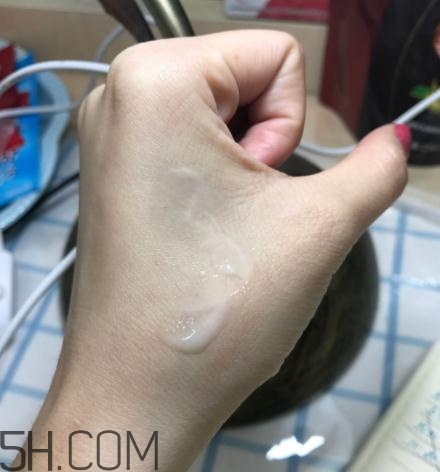春紀(jì)新彈力嬌嫩菁華乳好用嗎？春紀(jì)新彈力嬌嫩菁華乳評測