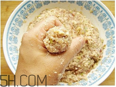 蓮藕可以和豆腐一起吃嗎？蓮藕和豆腐一起吃有什么好處？