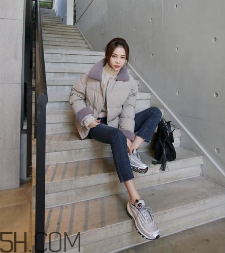 灰色棉服怎么搭配？灰色棉襖搭配圖片