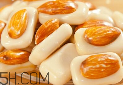 冬天容易長(zhǎng)胖嗎？是冬天容易長(zhǎng)胖還是夏天容易長(zhǎng)胖？