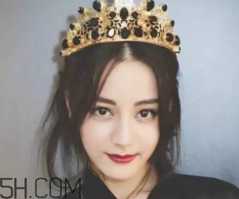 玫紅色口紅配什么眼影？玫紅色口紅眼影顏色搭配