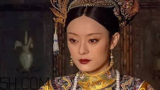 正宮紅口紅是什么顏色？正宮紅口紅試色