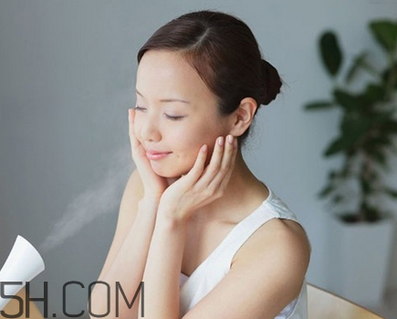 喝咖啡皮膚會(huì)變黑嗎？喝咖啡對(duì)皮膚好嗎？