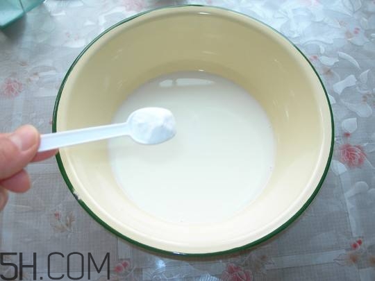 牛奶護(hù)膚有什么竅門？牛奶護(hù)膚的竅門有哪些？