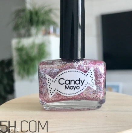candy moyo和miss candy區(qū)別 膜玉和糖果小姐哪個好？