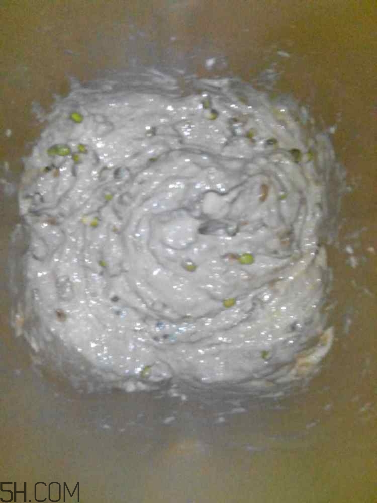 綠豆糕和香蕉能一起吃嗎？吃了綠豆糕還能吃香蕉嗎？