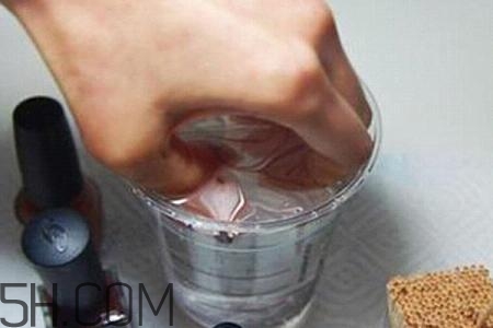 水染美甲用的什么指甲油？2018秋冬美甲最新款圖片