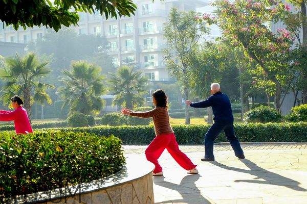 冬季應(yīng)該怎么晨練？冬季晨練的注意事項有哪些？