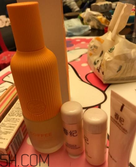 春紀(jì)咖啡煥膚菁華露好用嗎？春紀(jì)咖啡煥膚菁華露評(píng)測(cè)