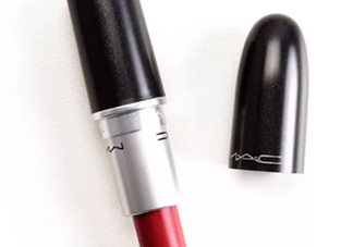 mac russian red和ruby woo哪個好看_試色對比