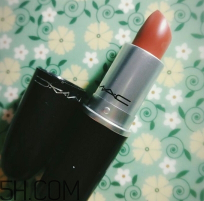 mac velvet teddy質(zhì)地干嗎？mac velvet teddy適合黃皮嗎