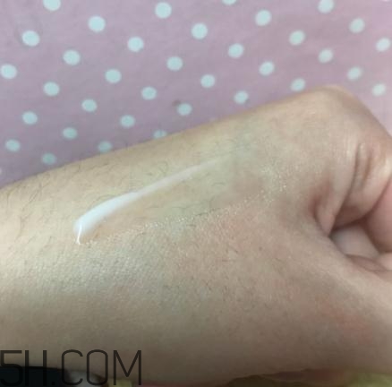 春紀咖啡醒膚緊致乳好用嗎？春紀咖啡醒膚緊致乳評測