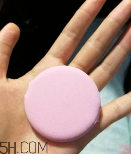 春紀(jì)新彈力氣墊霜好用嗎？春紀(jì)新彈力氣墊霜評測