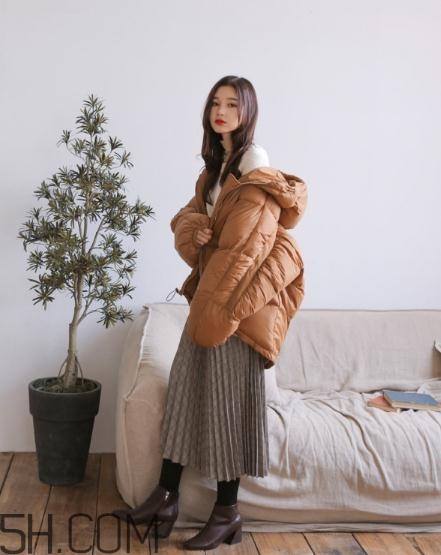 棉服搭配長裙好看嗎？棉襖搭配長裙圖片
