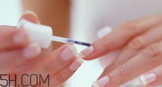 光療甲和水晶甲哪個(gè)好？什么是水晶甲？