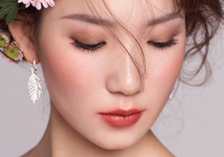 2018流行什么妝容？2018女性流行妝容