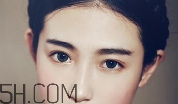 紋眉后需要多次補(bǔ)色嗎？哺乳期能紋眉嗎？