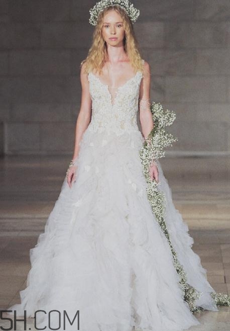 reem acra2018秋冬婚紗系列好看嗎_有哪些款式？