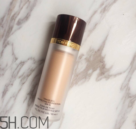 tom ford圓管粉底液好用嗎？tom ford圓管粉底液多少錢(qián)？