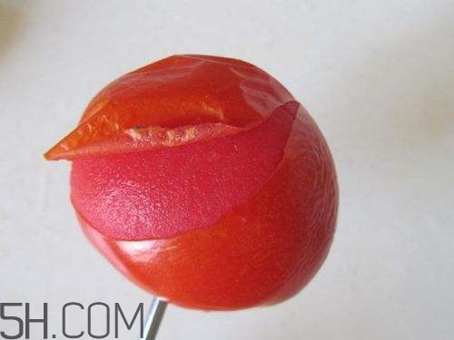如何快速給西紅柿去皮？西紅柿怎么去皮比較快？