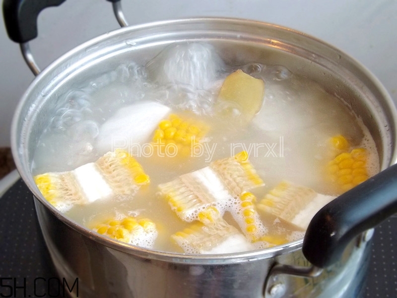 吃白蘿卜有哪些益處？白蘿卜的養(yǎng)生功效有哪些？