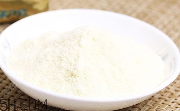 成人為什么也要喝奶粉？成人喝奶粉的好處有哪些？