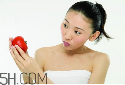 婦炎潔要泡多久？婦炎潔能去除異味嗎？