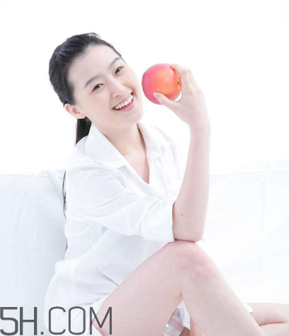 婦炎潔能洗頭發(fā)嗎？婦炎潔能治痘痘嗎？