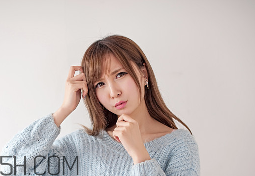 婦炎潔可以男人用嗎？婦炎潔可以去頭皮屑嗎？