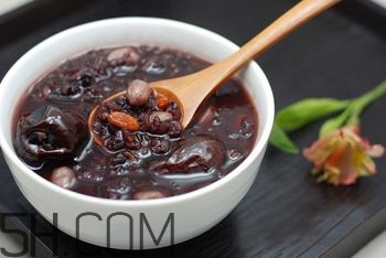 女性哪個(gè)部位最脆弱？女性吃什么養(yǎng)生？