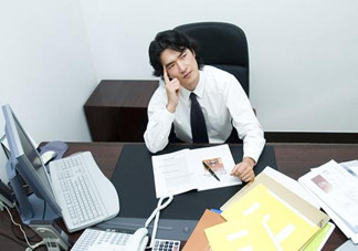 生活壓力大沒心思上班怎么辦？怎么緩解上班族的精神壓力？