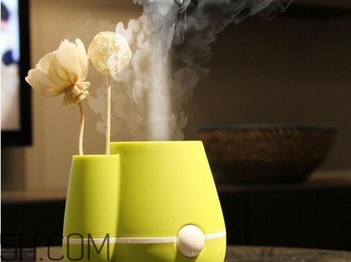 加濕器噴熱氣好嗎？加濕器噴熱氣好還是噴冷氣好？